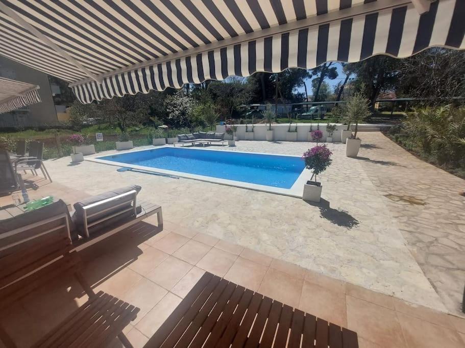 Casa Blanca, Biograd Na Moru Apartamento Exterior foto