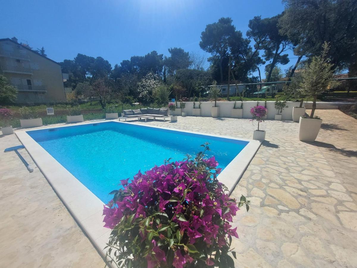 Casa Blanca, Biograd Na Moru Apartamento Exterior foto