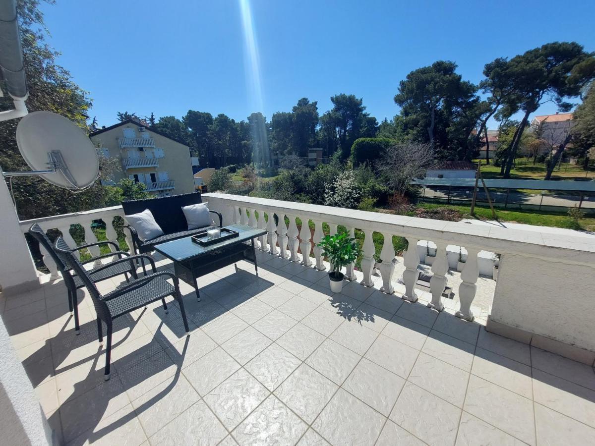 Casa Blanca, Biograd Na Moru Apartamento Exterior foto