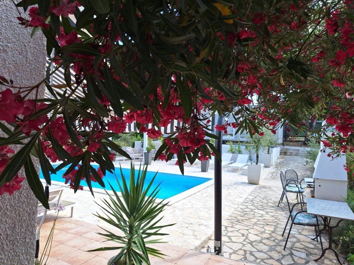 Casa Blanca, Biograd Na Moru Apartamento Exterior foto